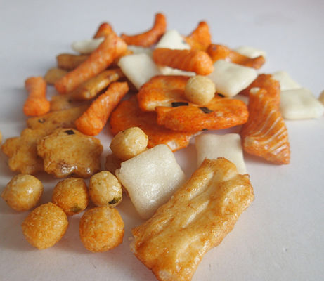 ราคาดี ผู้ผลิตขนมจีน ขนมอร่อยดี ข้าวแต๋น ริชชี่ ข้าวเกรียบปากหม้อ ออนไลน์