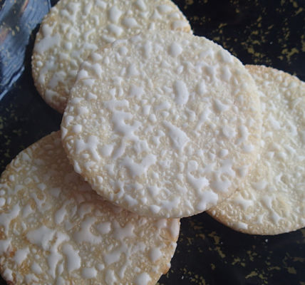 ราคาดี ข้าวเกลือกินได้แครกเกอร์ชีสกรอบ Fairy Shell Crisp Butter Biscuits ออนไลน์